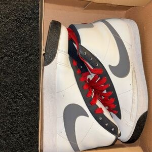 Nike blazer kids youth boys size 7